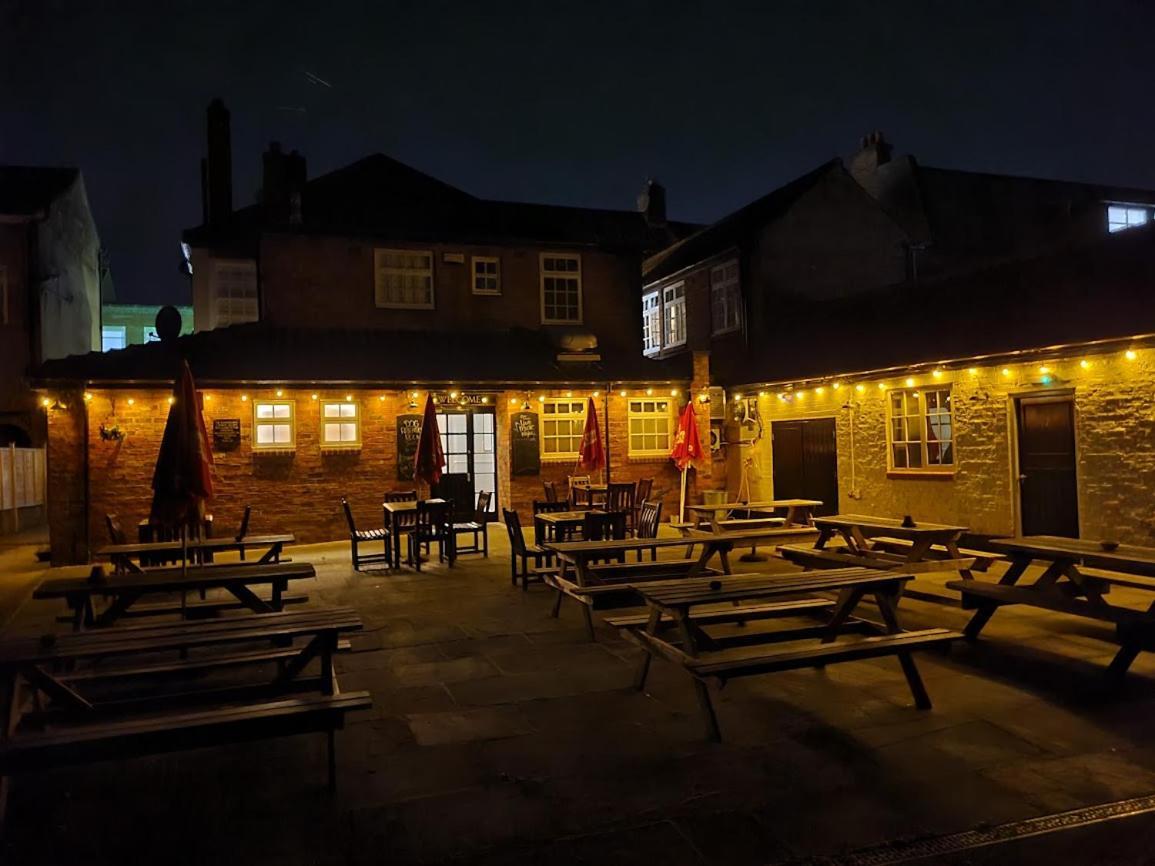 Gillygate Bar And Rooms York Exterior foto